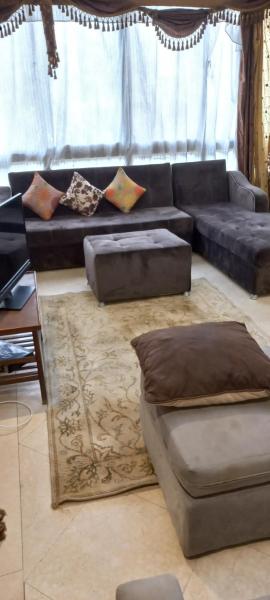 Central , perfectly Equipped 3 BR fla in an upscale Neighborhood in Cairo